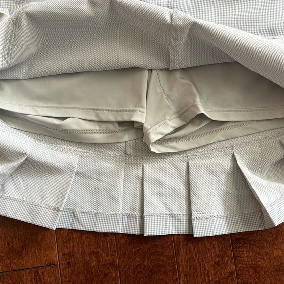 NVO Golf Skort NWOT - Picture 5 of 7